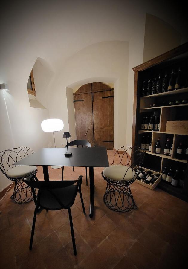Ginevra Boutique Rooms - Palazzo Leosini - Residenze D'Epoca LʼAquila Екстериор снимка