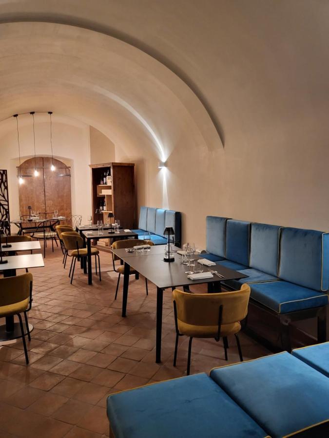 Ginevra Boutique Rooms - Palazzo Leosini - Residenze D'Epoca LʼAquila Екстериор снимка
