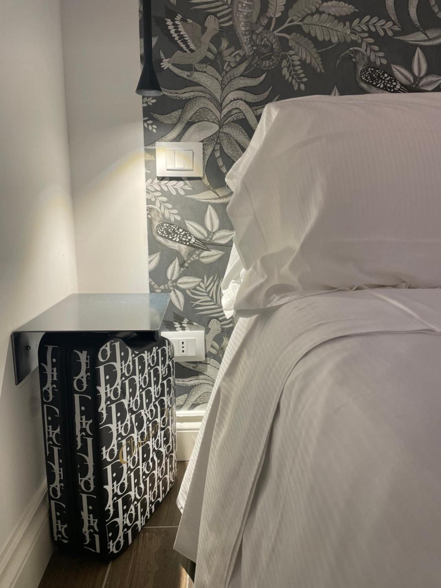 Ginevra Boutique Rooms - Palazzo Leosini - Residenze D'Epoca LʼAquila Екстериор снимка