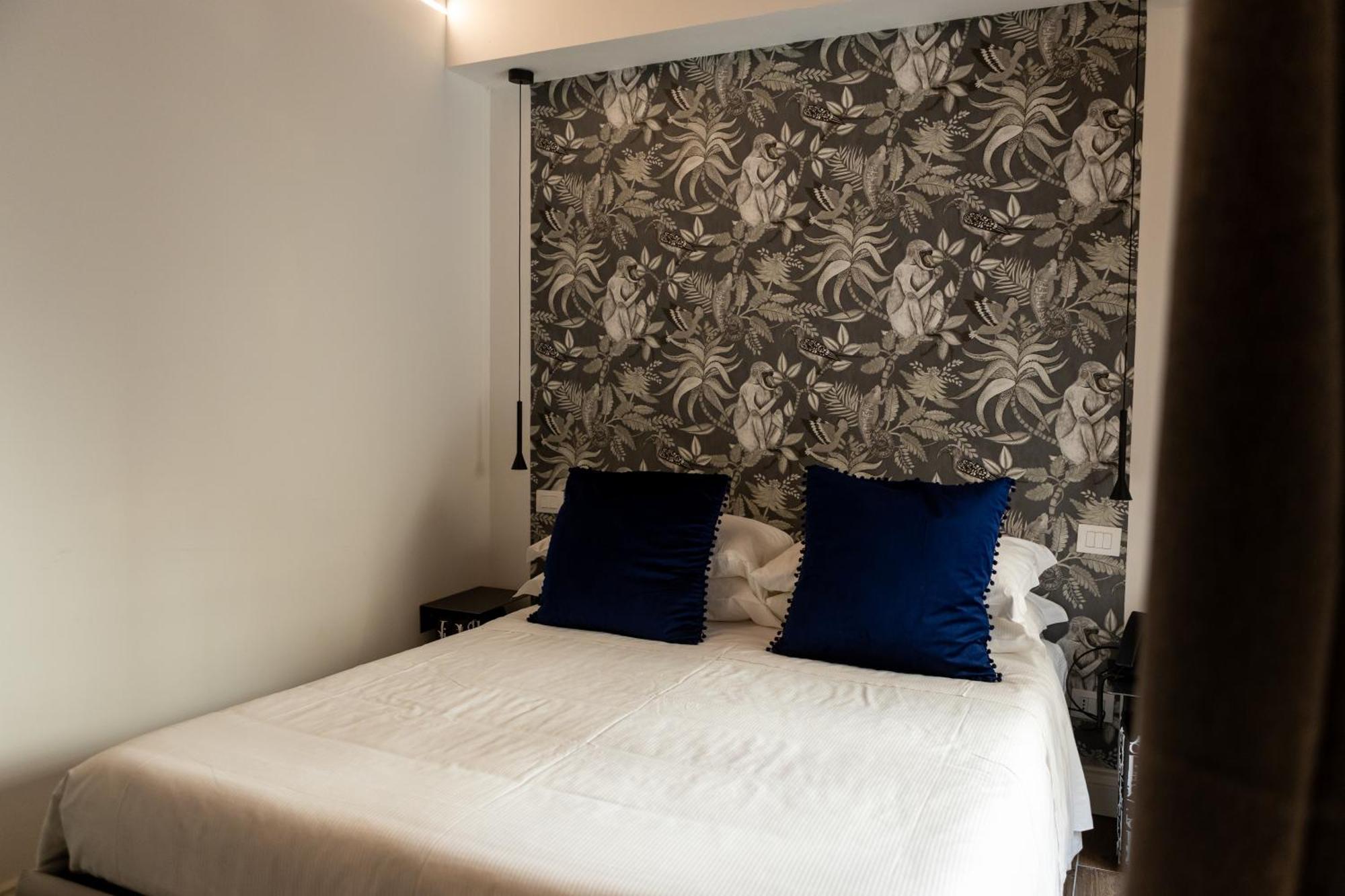 Ginevra Boutique Rooms - Palazzo Leosini - Residenze D'Epoca LʼAquila Екстериор снимка