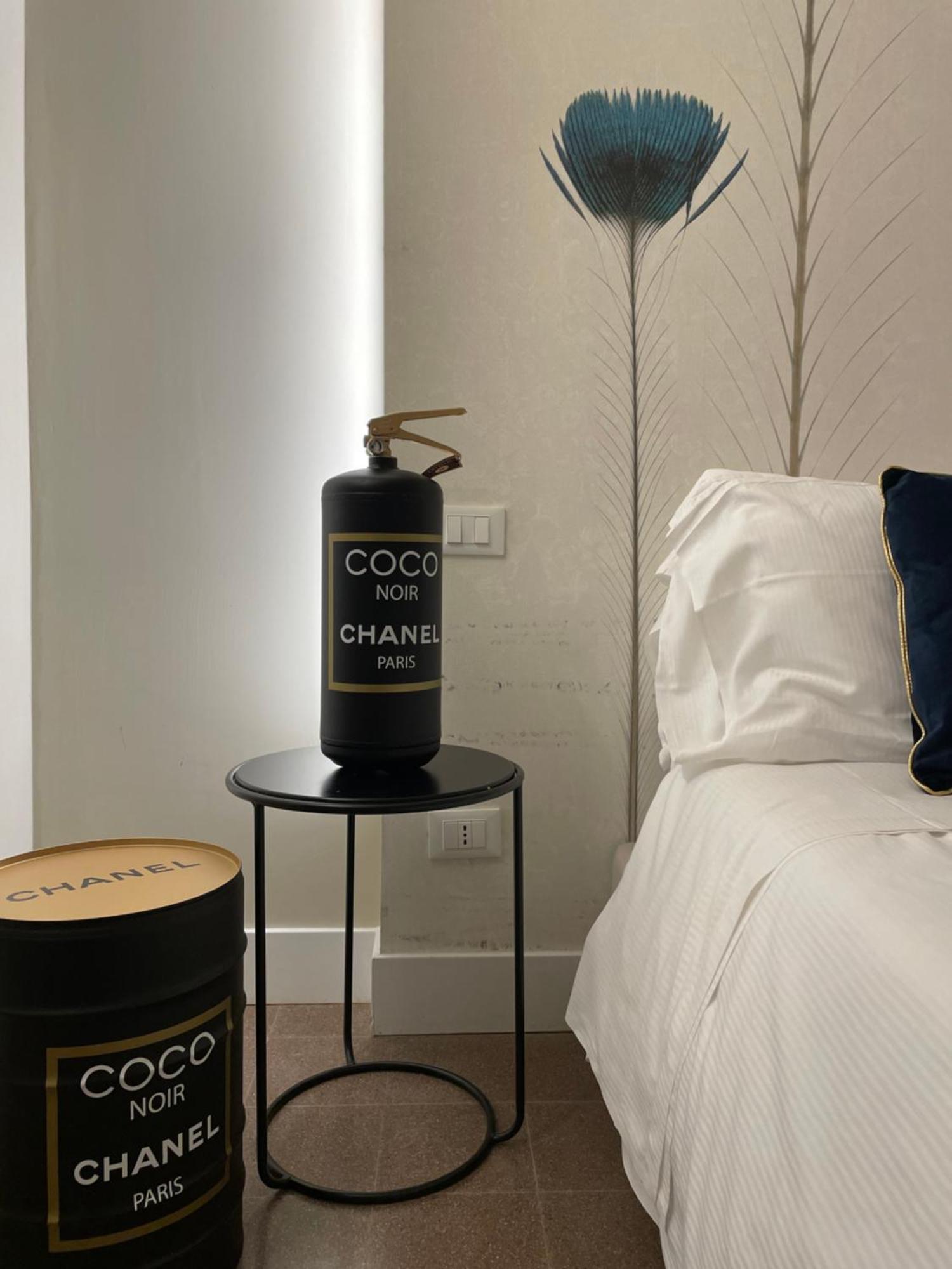 Ginevra Boutique Rooms - Palazzo Leosini - Residenze D'Epoca LʼAquila Екстериор снимка