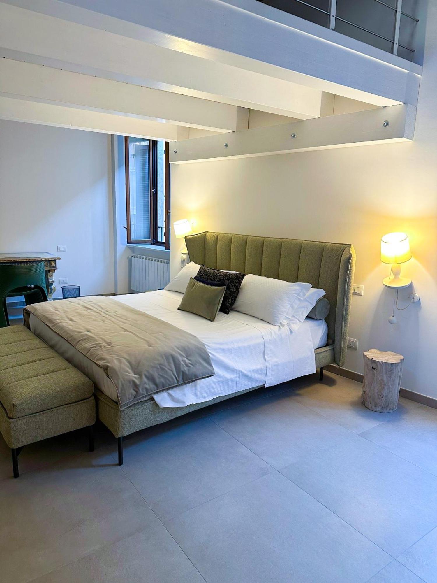 Ginevra Boutique Rooms - Palazzo Leosini - Residenze D'Epoca LʼAquila Екстериор снимка